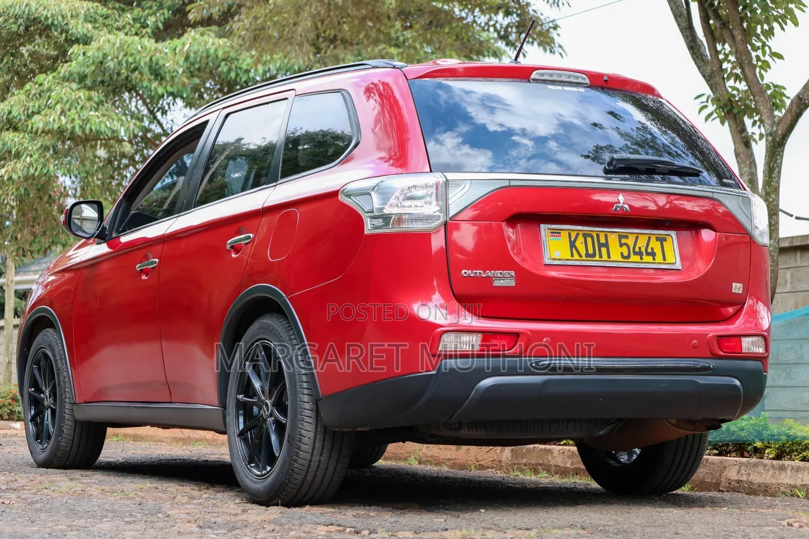 Mitsubishi Outlander 2015 Red