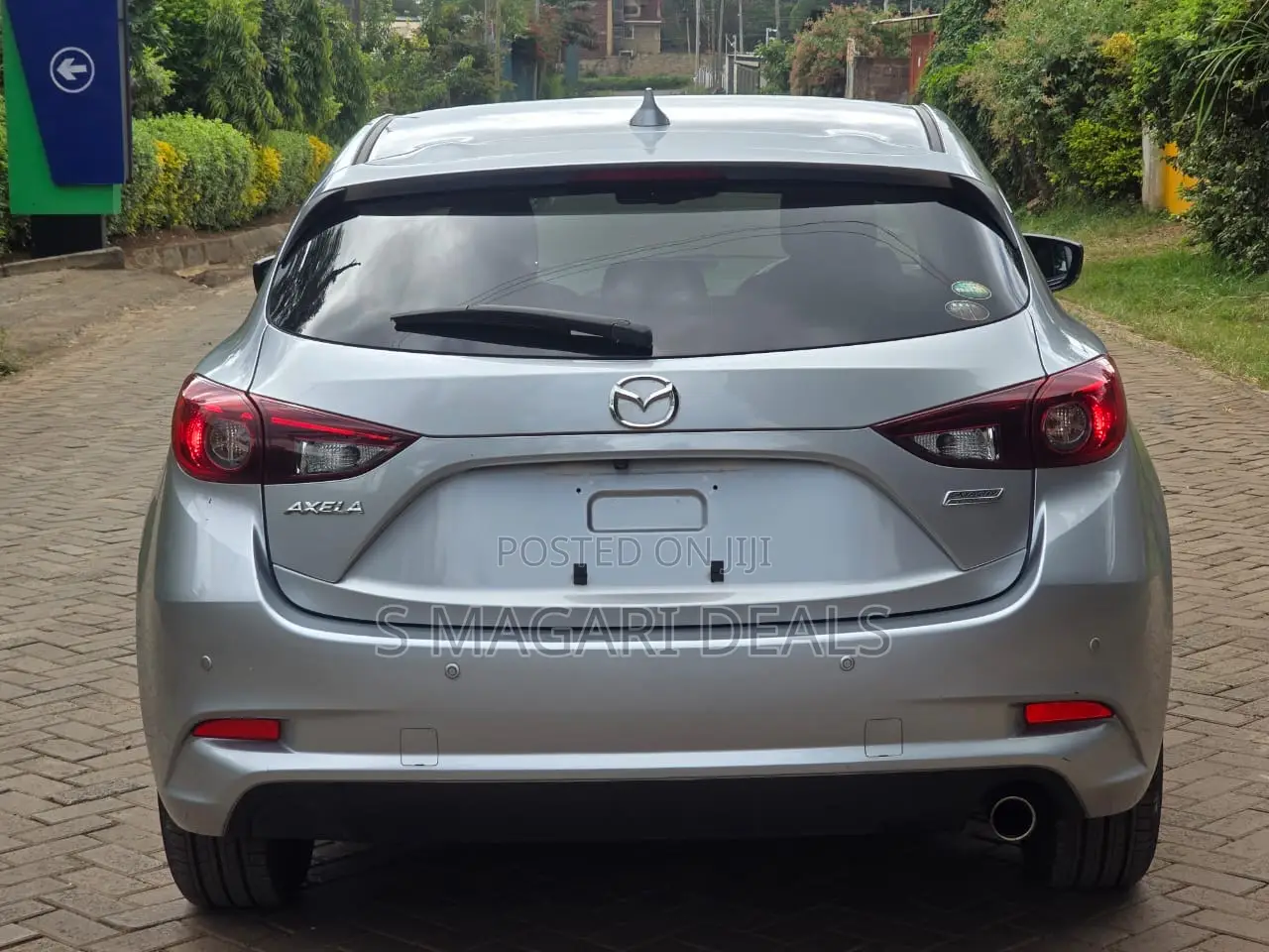 Mazda Axela 2018