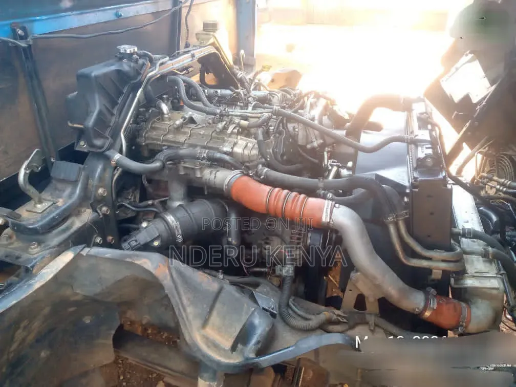 Mitsubishi Canter Fe80