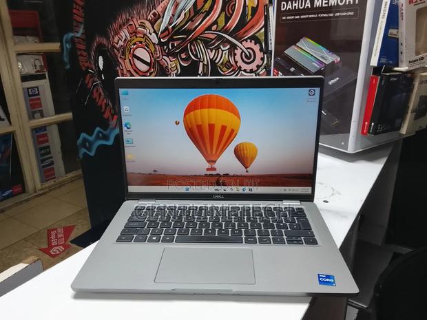 Laptop Dell Latitude 5420 16GB Intel Core i7 SSD 256GB - thumbnail 3