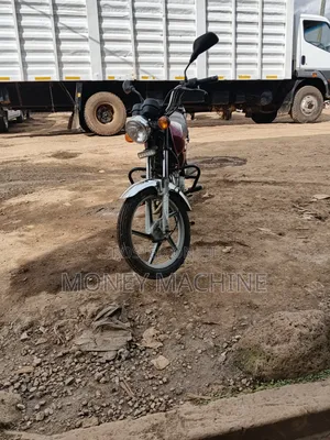 Bajaj Boxer 100 2021 Red