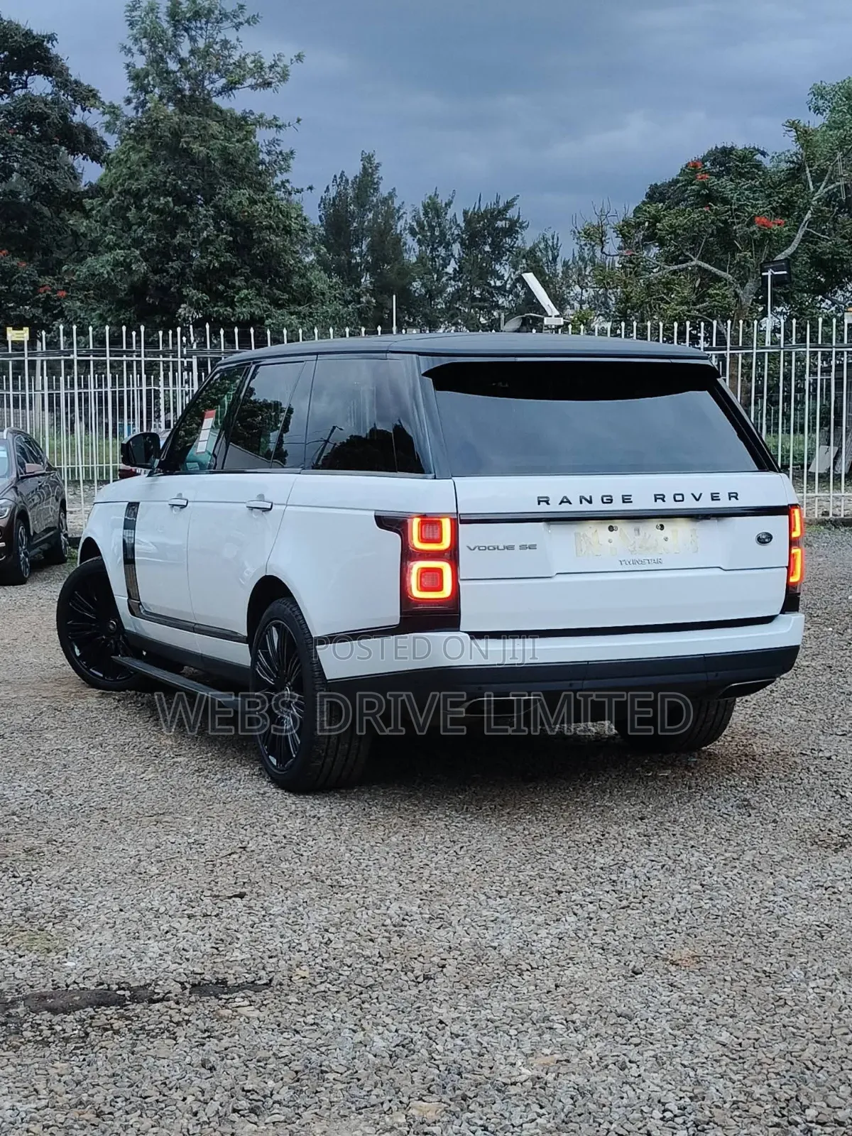 Land Rover Range Rover Vogue 2019 Pearl