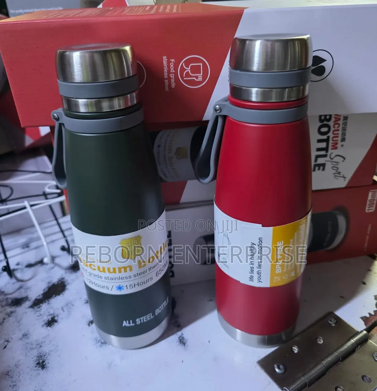 650ml Simple Vacuum Bottle at 650