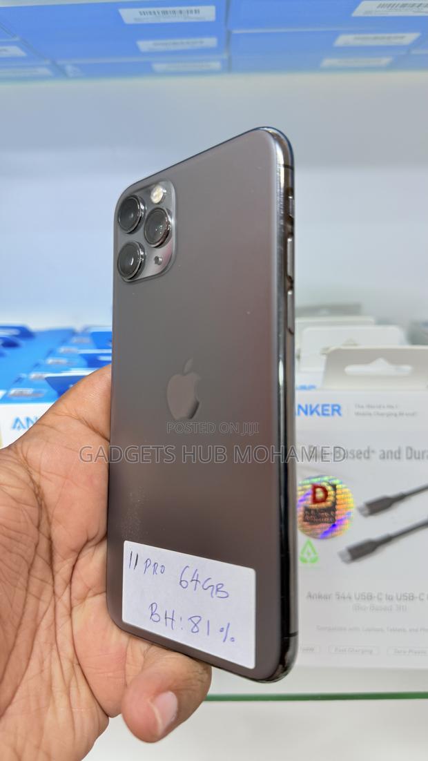 Apple iPhone 11 Pro 64 GB Green - thumbnail 3