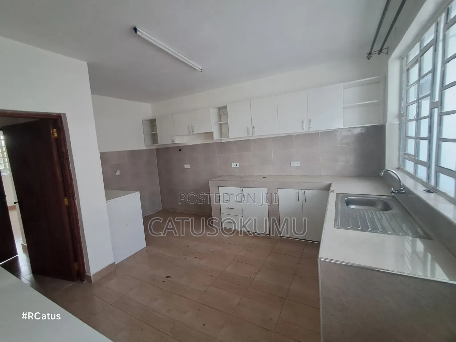 2bdrm Apartment in Syokiau, Gateway Mall Area for rent