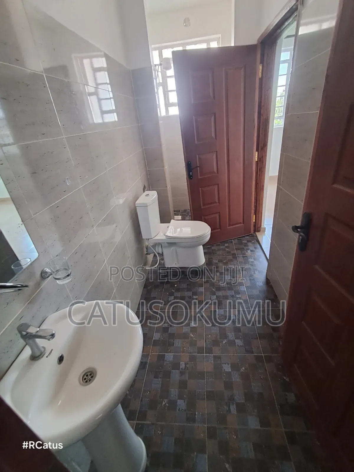 2bdrm Apartment in Syokiau, Gateway Mall Area for rent