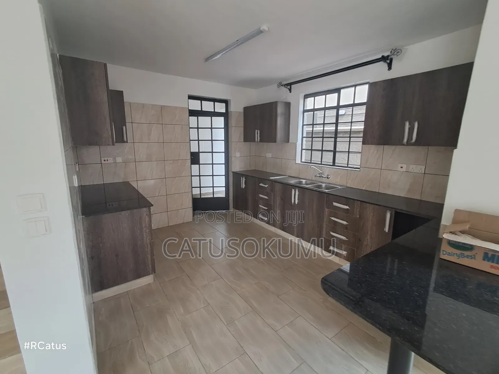 4bdrm Maisonette in Syokimau, Gateway Mall Area for rent
