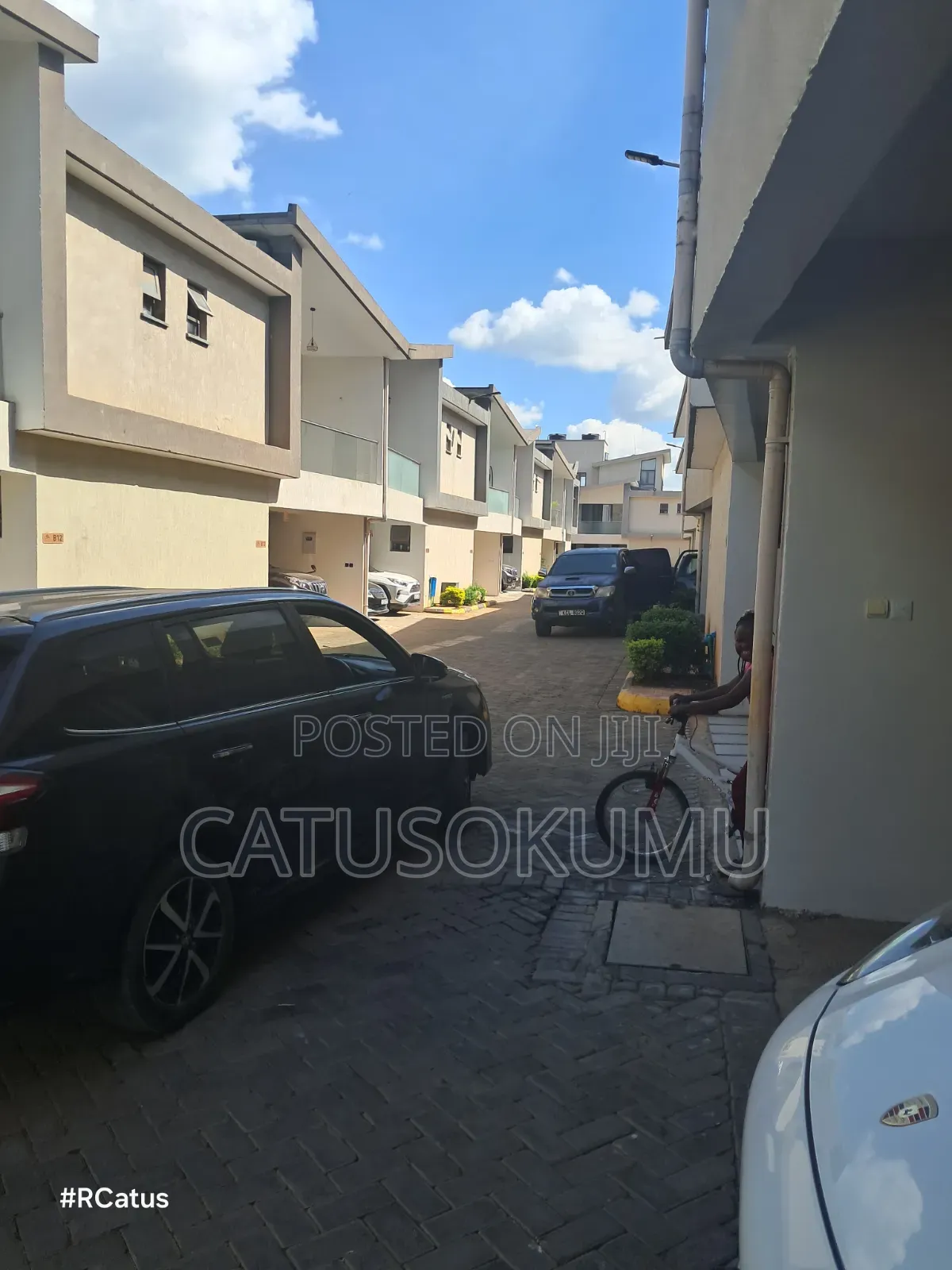 5bdrm Maisonette in Syokimau, Gateway Mall Area for rent