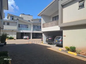 5bdrm Maisonette in Syokimau, Gateway Mall Area for rent