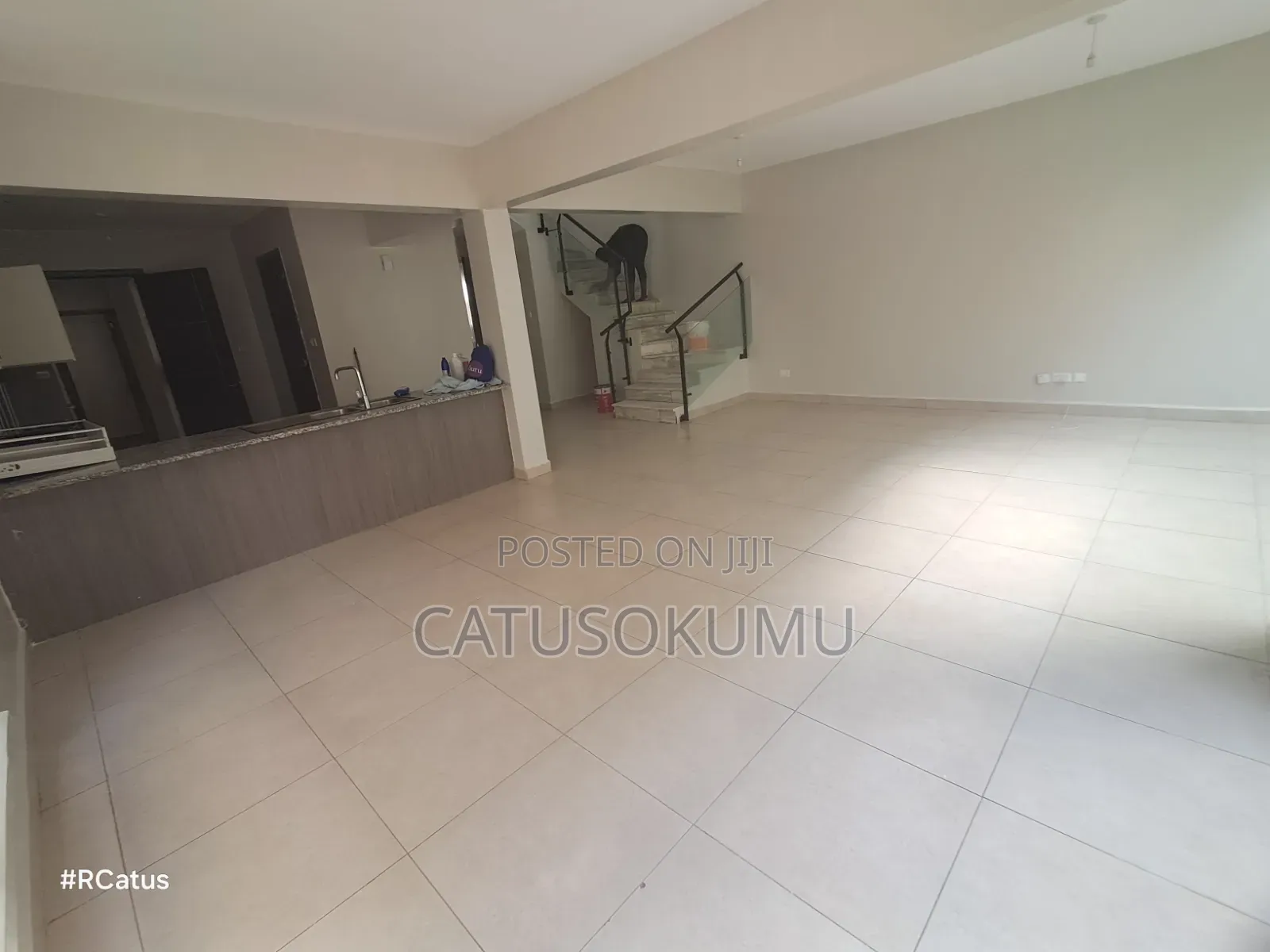 5bdrm Maisonette in Syokimau, Gateway Mall Area for rent