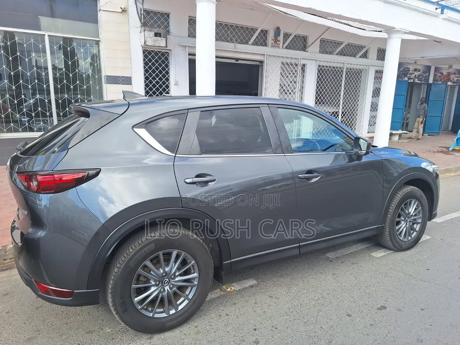 Mazda CX-5 2020 Gray