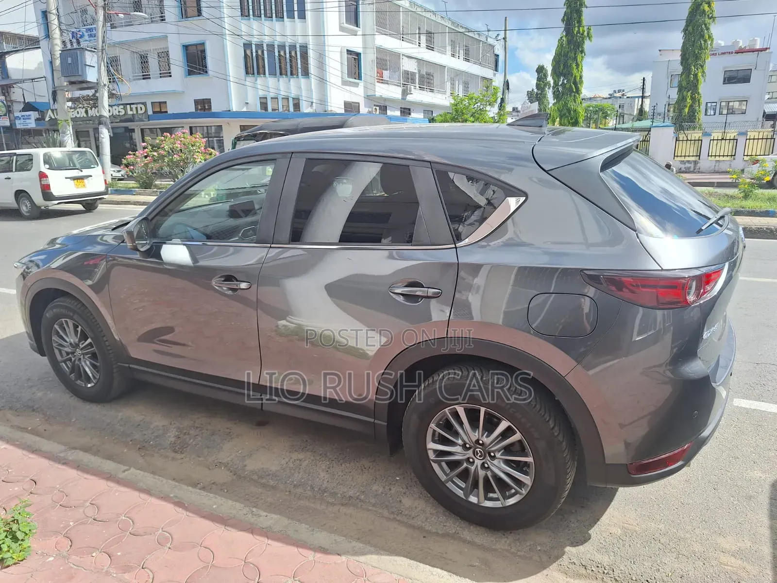 Mazda CX-5 2020 Gray