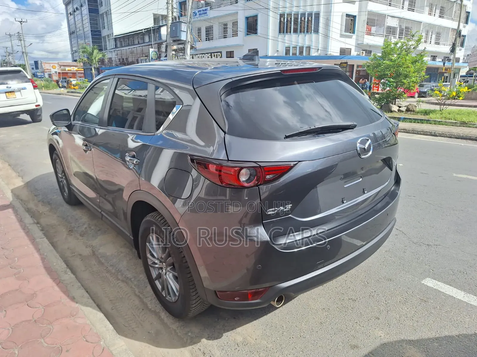Mazda CX-5 2020 Gray