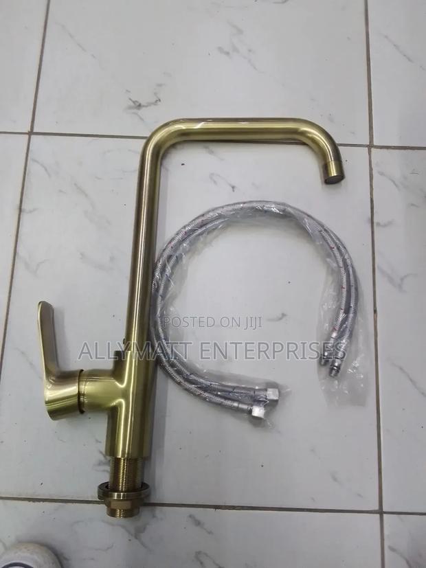 Gold Kitchen Mixer Tap Pillar