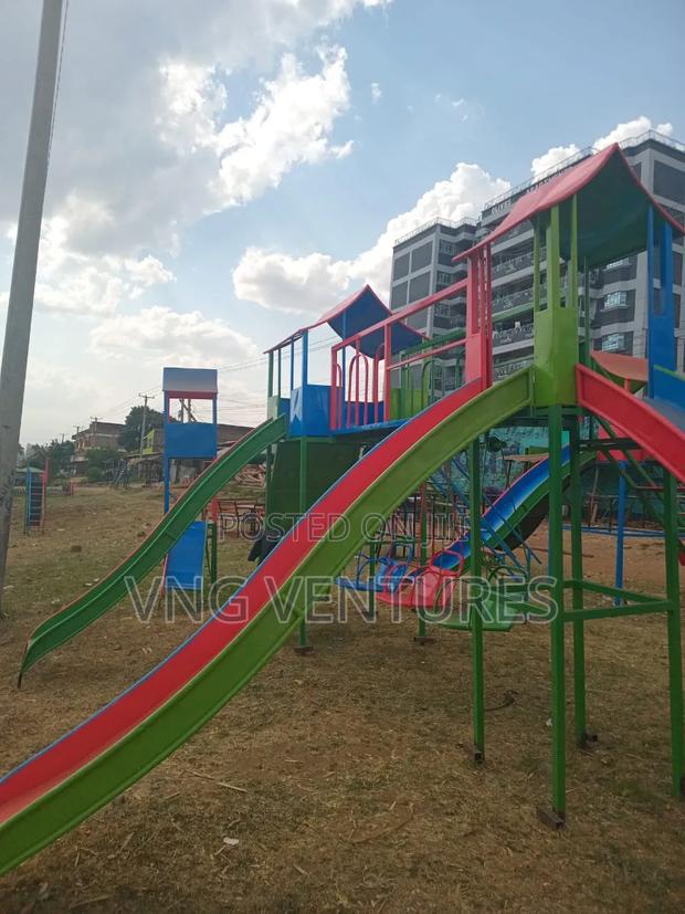 Metallic Slide