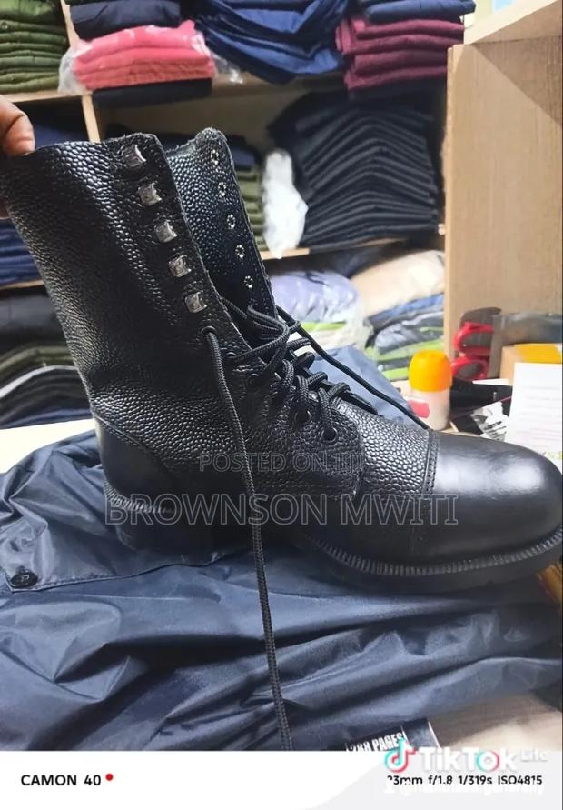 Security Boots - thumbnail 3