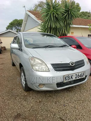 Toyota Corolla Spacio 2004 Silver