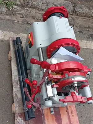 Thread Lathe Machine