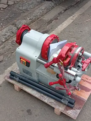 Thread Lathe Machine