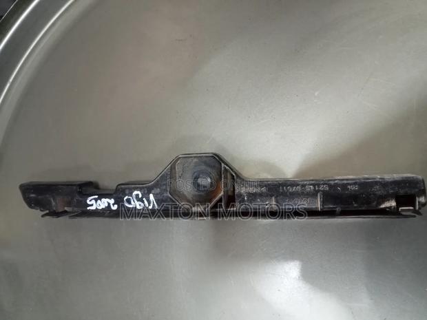 Toyota Hilux 2006 Front Bumper Slide