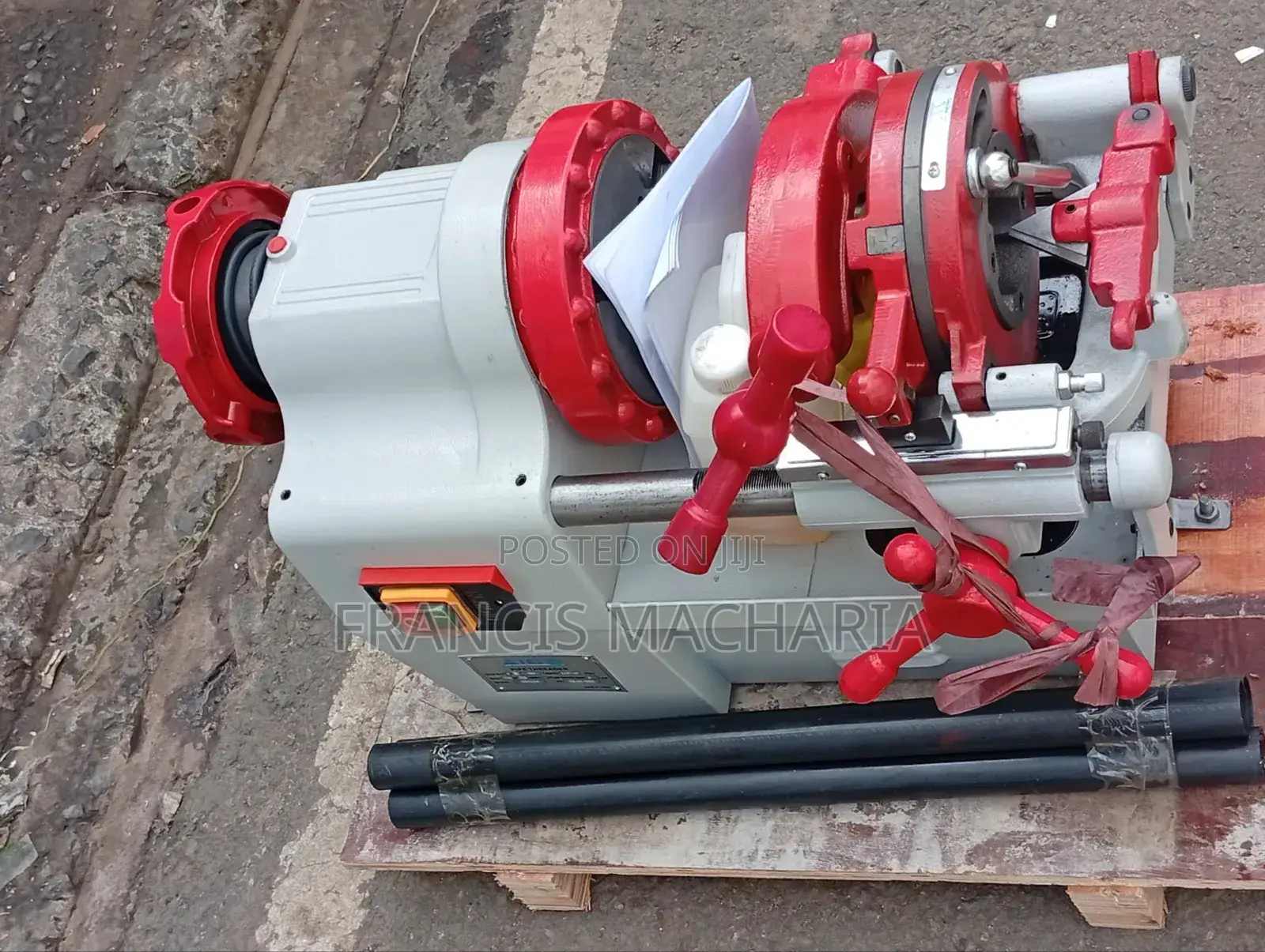 Thread Cutting Machine