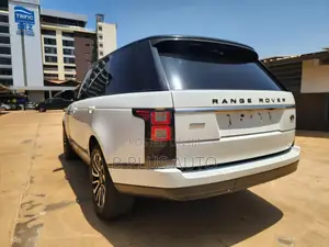 Land Rover Range Rover Vogue 2013 White