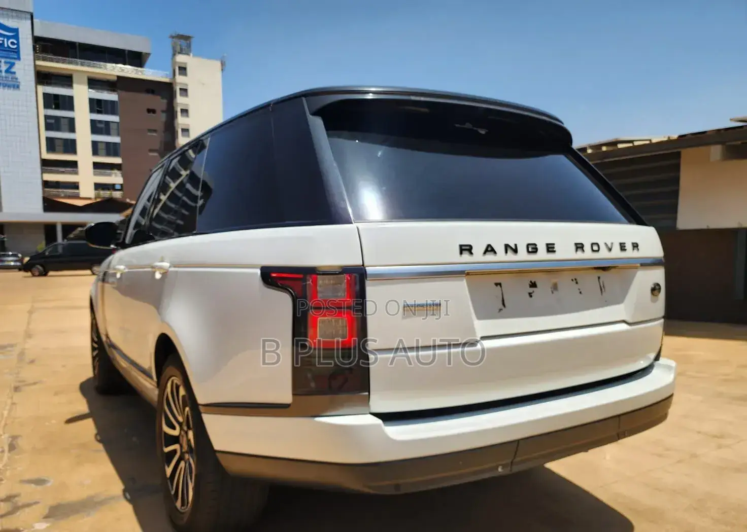 Land Rover Range Rover Vogue 2013 White