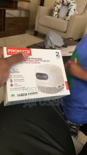 Promate Ultra Portable Cubecast2