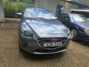 Mazda Demio 2016 Gray