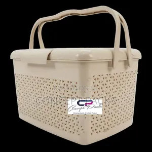Kenpoly Getaway Plastic Basket.