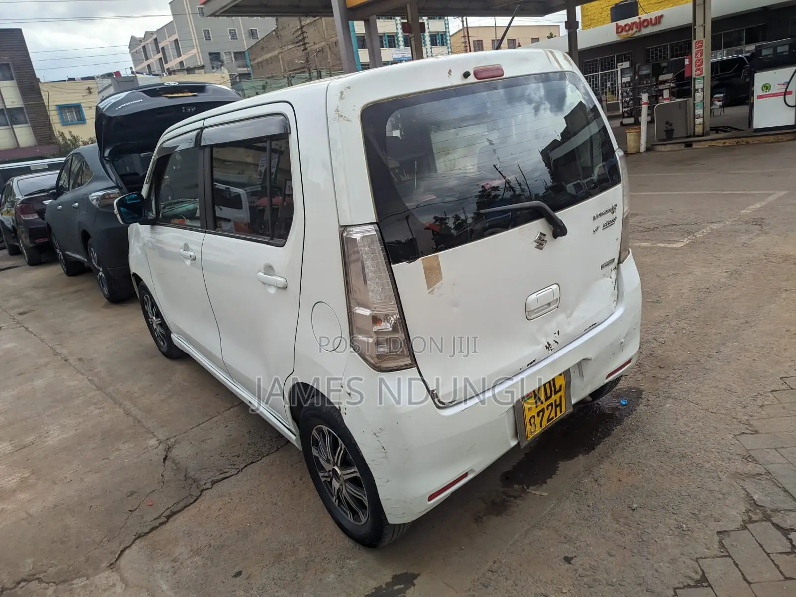 Suzuki Wagon R 2015 White