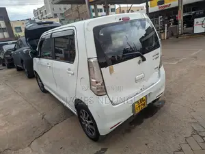 Suzuki Wagon R 2015 White