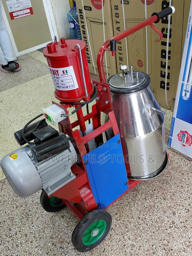Kmax Italy Single Bucket/Barrel Milking Machine 40l Single Phase - thumbnail 4