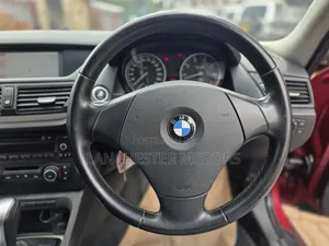 BMW X1 2011 Red