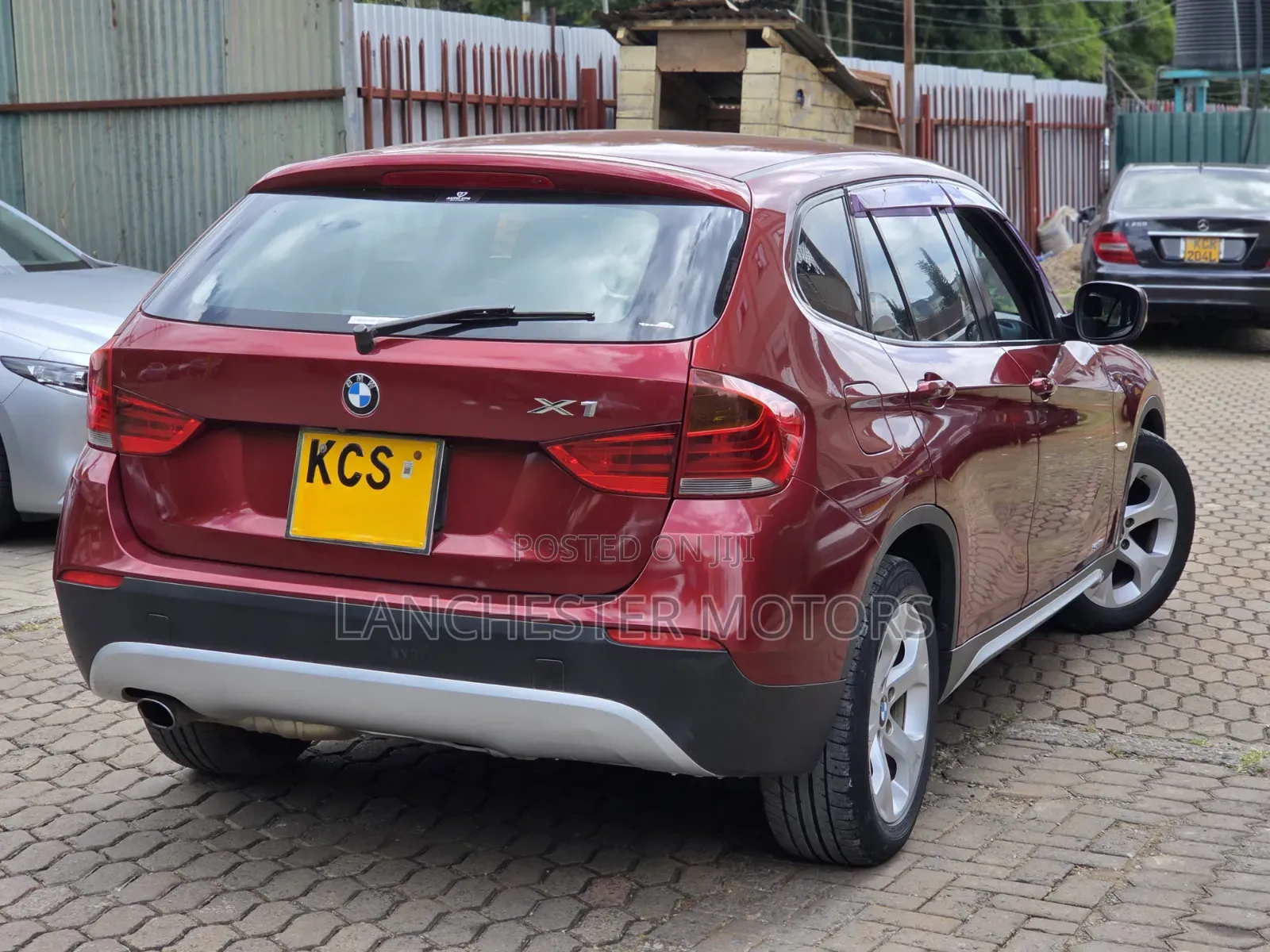 BMW X1 2011 Red