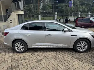 Renault Megane 2017 Silver