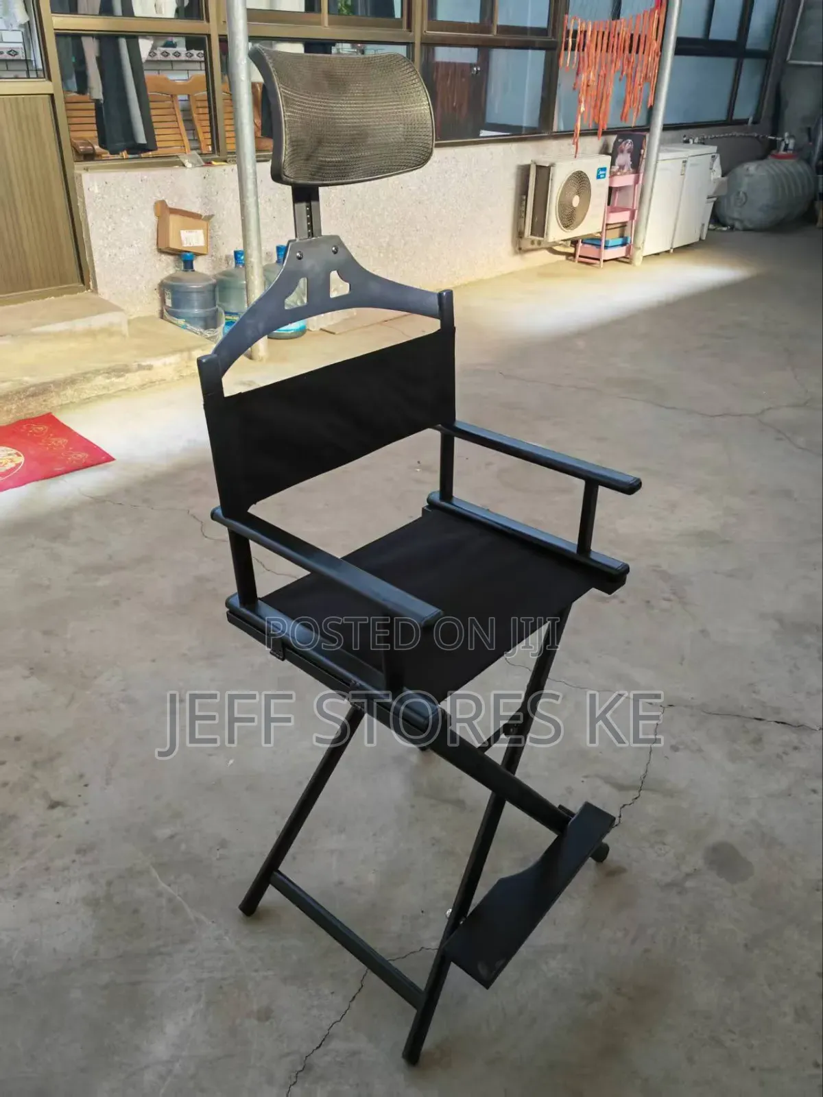 Simple and Quality Make Up Chair