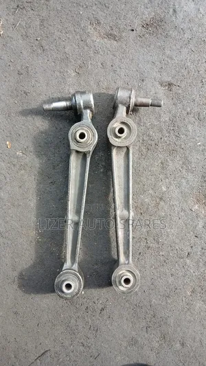 Straight Arm Galant