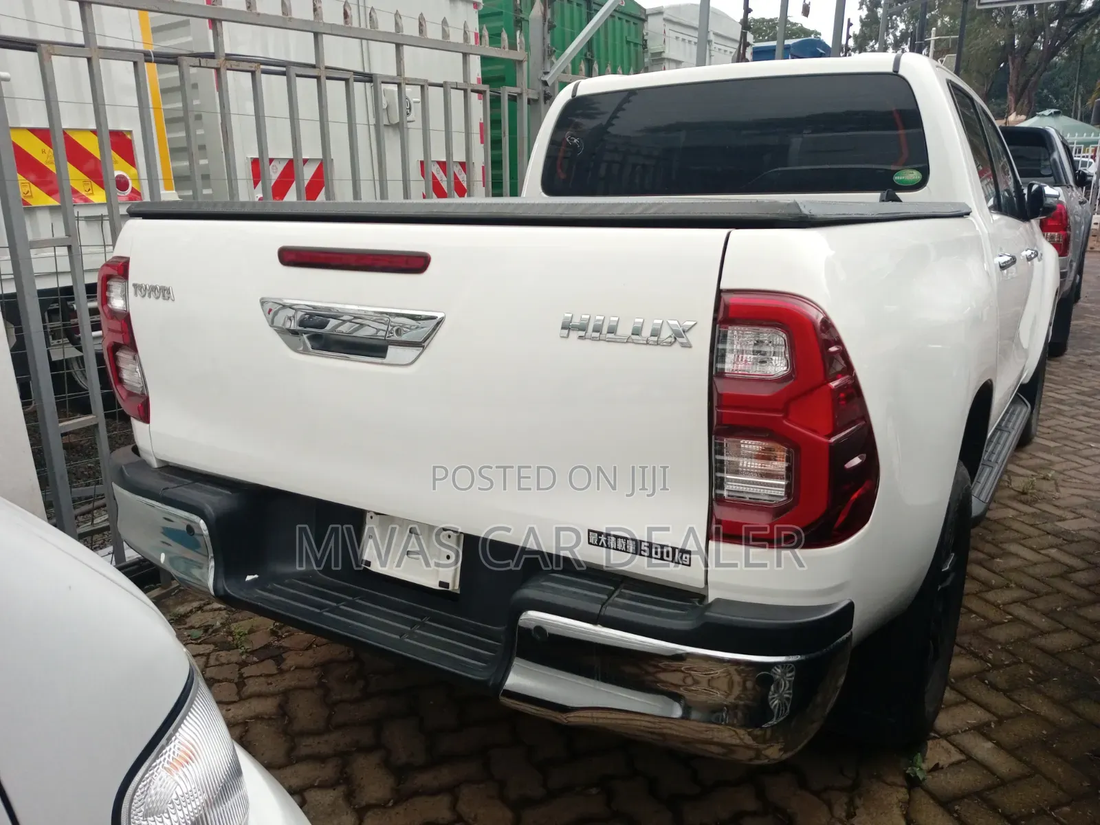 Toyota Hilux 2020 White
