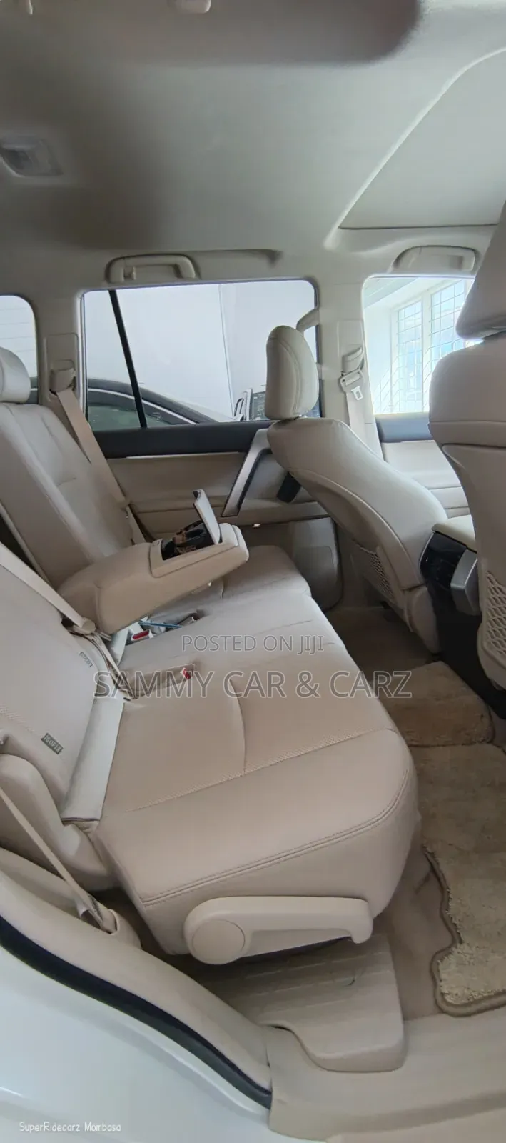 Toyota Land Cruiser Prado 2019 White