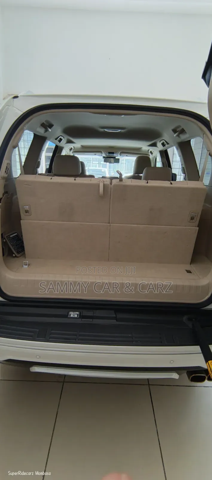 Toyota Land Cruiser Prado 2019 White