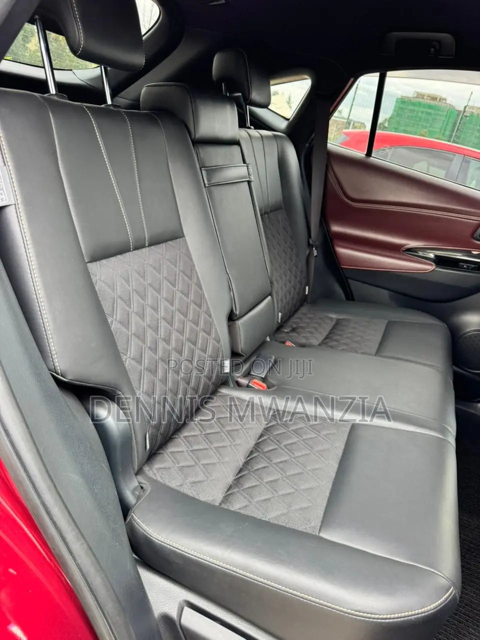 Toyota Harrier 2.0 2018 Red