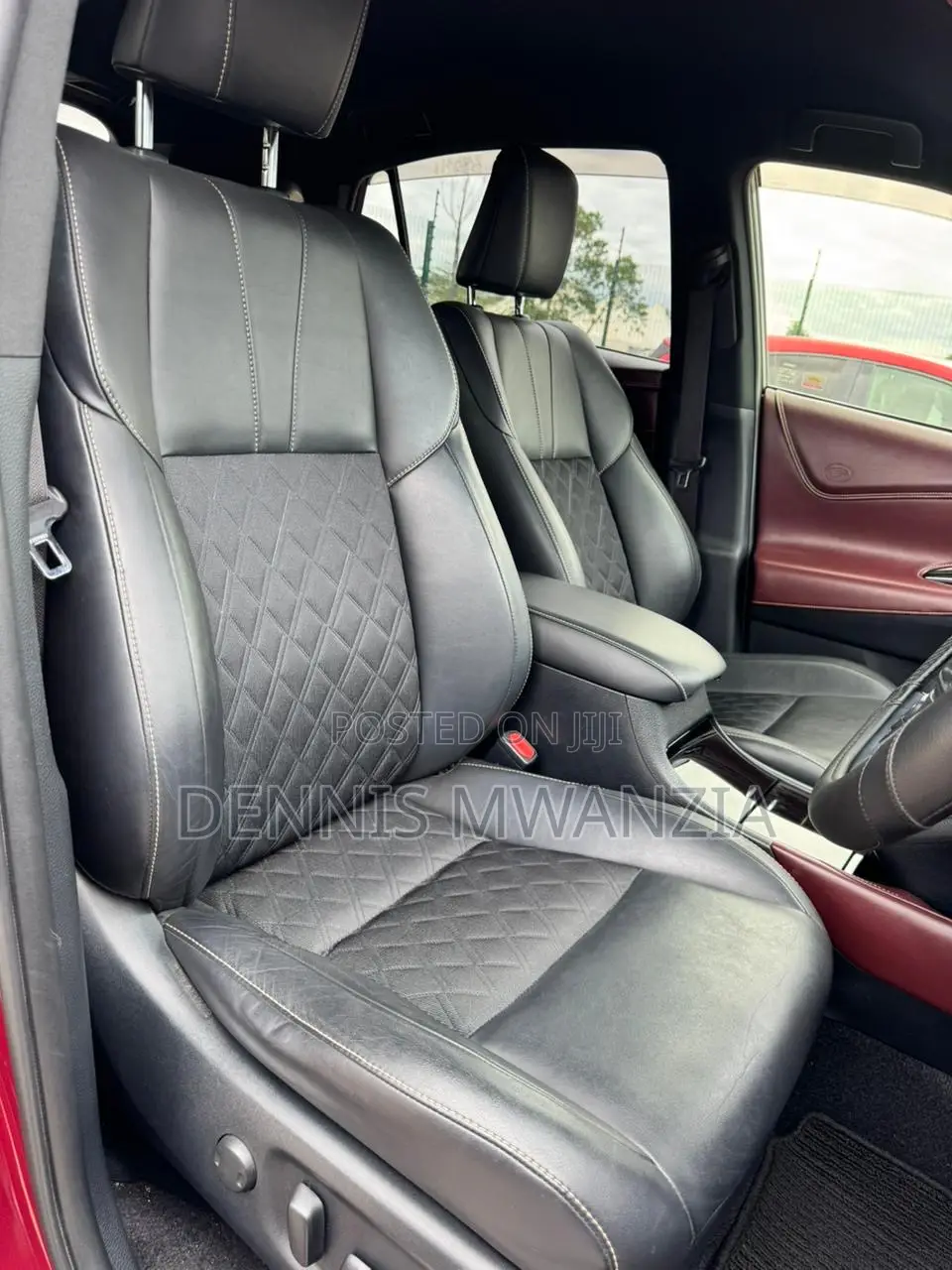 Toyota Harrier 2.0 2018 Red
