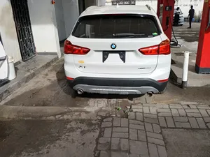 BMW X1 xDrive28i AWD 2019 Pearl