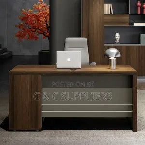 1.6 Meters Executive Office Desk With Fixed Drawers
