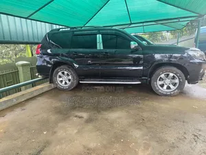 Toyota Land Cruiser Prado 2008 Black