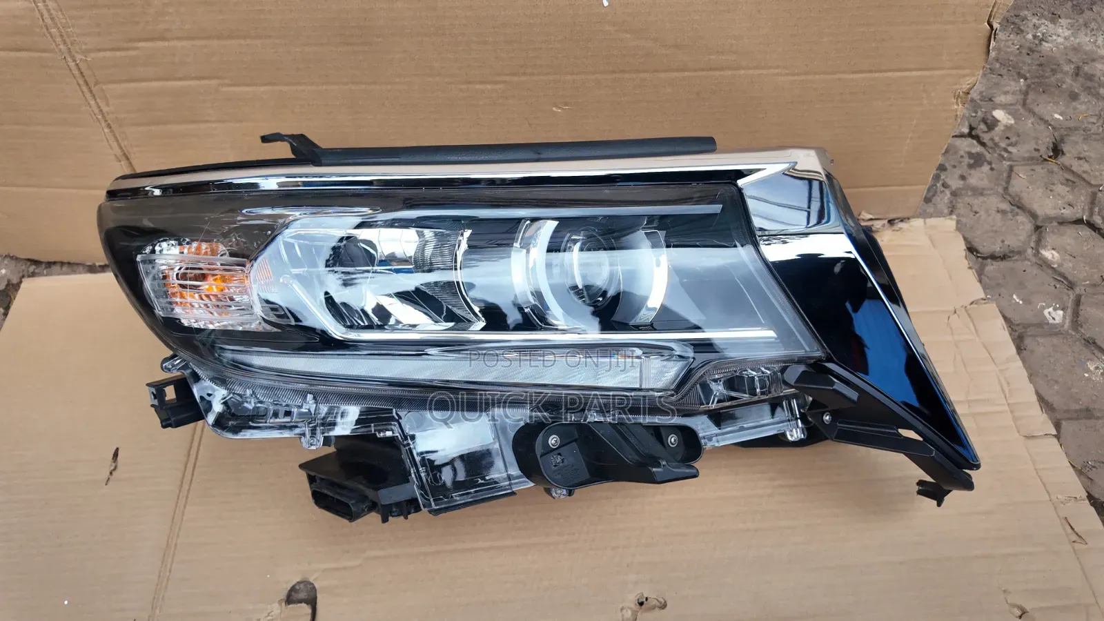 Landcruiser Prado 2019 RHS Headlight