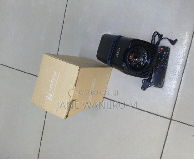 Hy320 Android 13 Smart Projector – Big Screen Entertainment - thumbnail 2