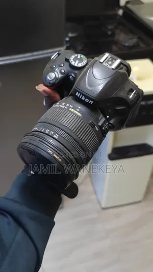 Nikon DSLR Camera + Sigma 18-250mm Lens