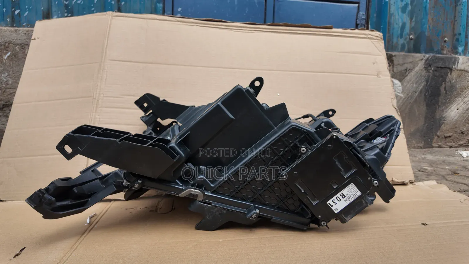 Toyota Landcruiser Prado 2019 LHS Headlight